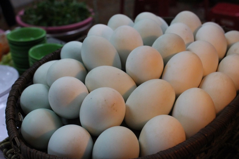 Giá trứng vịt hôm nay trong nước cập nhật ngày 21/02/2024